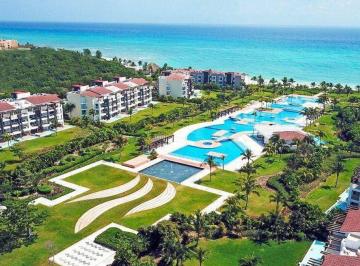 Departamento de 2 habitaciones, Solidaridad · Departamento en Renta Frente Al Mar Mareazul Playa del Carmen