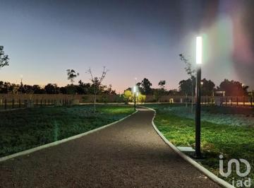 Terreno / Lote · 1m² · Terrenos en Venta en Fraccionamiento Castela Reserva Residencial Ubicado en Celaya, Guanajuato