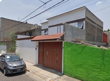 Casa de 3 habitaciones, Iztapalapa · Hermosa Casa en Iztapalapa a un Súper Precio