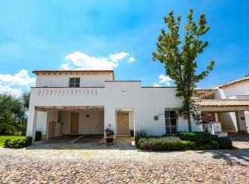 Casa de 3 habitaciones, San Miguel de Allende · Vendo Lujosa Casa en Hípico Otomí