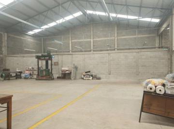 Bodega comercial · 2080m² · 10 Estacionamientos · Bodega en Renta Chachapa