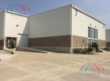 Bodega comercial · 1000m² · 4 Estacionamientos · Renta Bodega Zona Vw