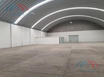Bodega comercial · 3300m² · 8 Estacionamientos · Bodeg Ane Renta Zona Vw