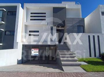 Casa de 3 habitaciones, Querétaro · Casa con 215 m² Superficie de Terreno, 3 Recámaras en Venta en Colinas de Juriquilla