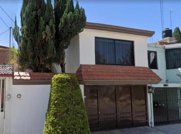Casa de 3 habitaciones, Puebla · Magnifica Casa en Privada San José!
