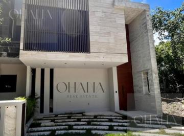 Casa · 189m² · 3 Recámaras · 2 Estacionamientos · Casa en Venta Residencial Arbolada