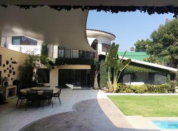 Casa de 4 habitaciones, Cuernavaca · Venta Casa Vista Hermosa Cuernavaca Privada con Vigilancia