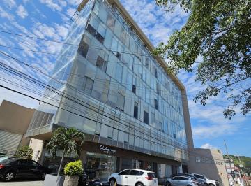 Local comercial · 2 Estacionamientos · Local en Renta en Tabasco 2000 en Edificio Moderno con Excelente Ubicacion