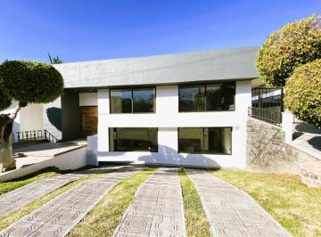 Casa de 5 habitaciones, Atlatlahucan · En Venta Casa Remodelada en Lomas de Cocoyoc, Oportunidad