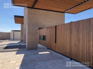 Terreno / Lote · 270m² · Terrenos en Venta en Lomas del Campanario Norte, San Lorenzo