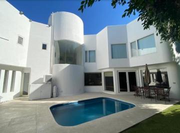 Casa en condominio de 5 habitaciones, Querétaro · Casa en Venta