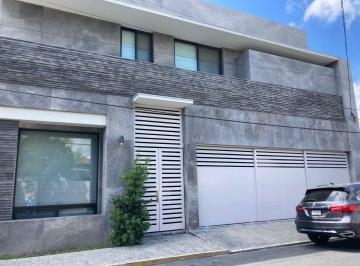 Casa de 4 habitaciones, San Pedro Garza García · Residencia Completamente Amueblada - en El Corazón de La Col. del Valle