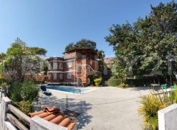 Casa · 935m² · 38 Recámaras · 10 Estacionamientos · Venta Casa Hotel en Lomas de La Pradera, Cuernavaca Morelos