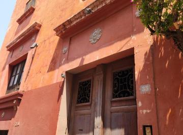 Casa · 427m² · 12 Recámaras · Casona en Venta en El Primer Cuatro del Centro de Querétaro