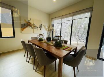 Casa · 187m² · 4 Recámaras · 2 Estacionamientos · Casa en Venta en Zibatá, con Sala de Tv/4ta Recámara en Pb