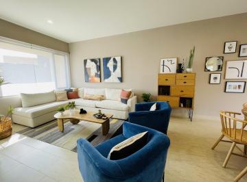 Casa · 181m² · 3 Recámaras · 2 Estacionamientos · Casa en Venta con Sala de Tv, en Zibatá Querétaro
