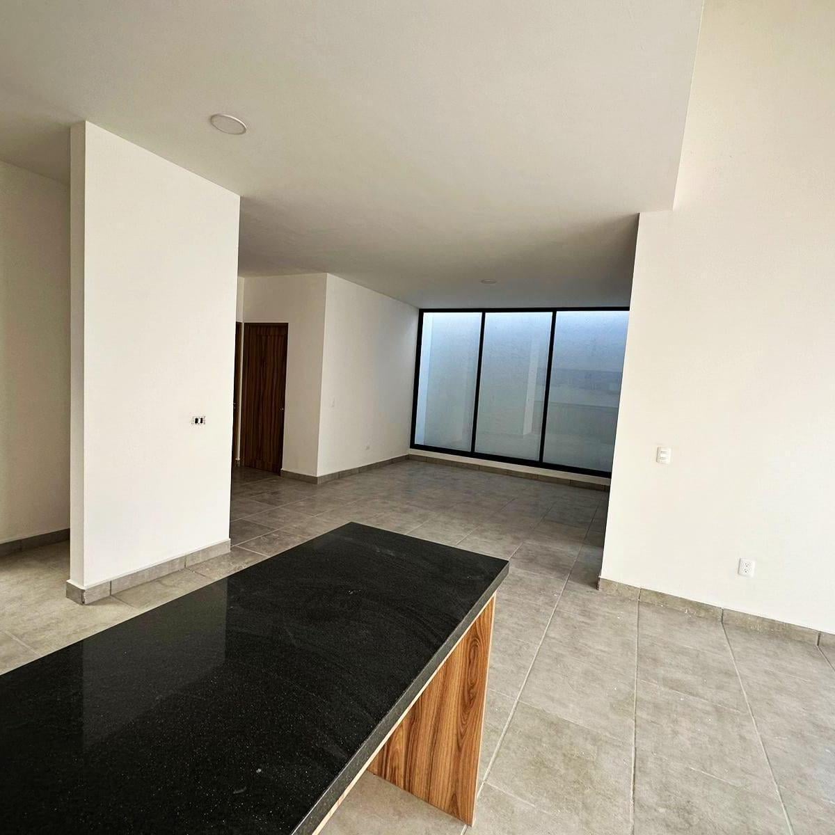 Casa Venta Privada Una Planta Cd Maderas Residencial El Marques Cerca Mondragon