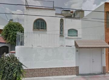 Casa de 3 habitaciones, Gustavo A. Madero · Bella Casa en Guadalupe Tepeyac!