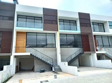 Casa de 3 habitaciones, Atizapán de Zaragoza · Casa en Venta, Cerca de Bellavista. Atizapán.
