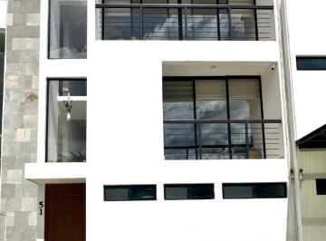 Casa · 245m² · 3 Recámaras · Casa en Venta Aqua Residencial