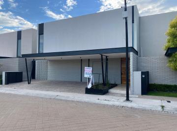 Casa de 5 habitaciones Venta MN 11,500,000 · Casa Zagreb en Venta en Lomas del Campanario