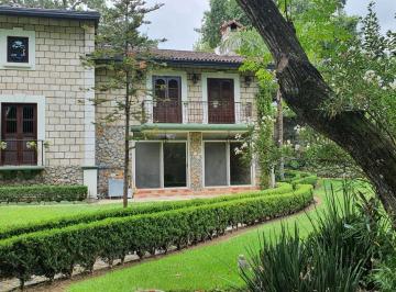 Casa de 3 habitaciones, Santiago · Hermosa Residencia Rustica en El Corazon de Santiago N. L.