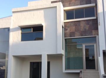 Casa 112m² Renta Fraccionamiento Terranova · ¡Tu Nuevo Hogar Te Espera!