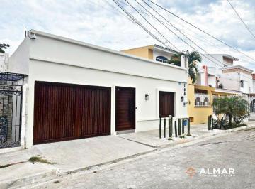 Casa de 2 habitaciones, Mazatlán · Moderna Casa de 1 Piso en Zona Dorada, en Mazatlán!