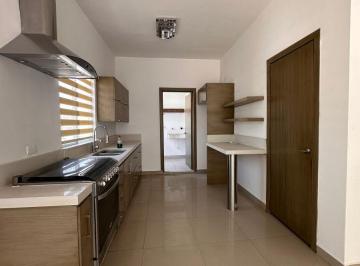 Casa en renta ubicada en la zona de Dinastía, un sector residencial con excelent · Se Renta Casa en Dinastia con Alberca