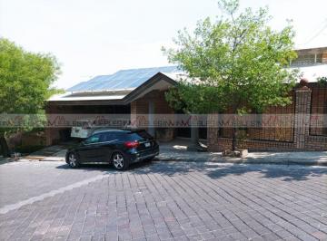 Casa de 5 habitaciones, San Pedro Garza García · Casa en Venta en Veredalta