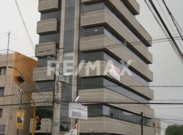 Oficina · 158m² · 2 Estacionamientos · Oficinas 160 m² 31 Pte y 29 Sur Esquina - (4)