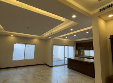 Casa · 291m² · 3 Recámaras · 2 Estacionamientos · Casa en Venta en Bosques del Valle III