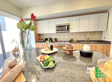 Casa de 3 habitaciones, El Marqués · Residencia en Venta con Balcon en Venta