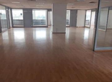 Oficina · 288m² · 16 Estacionamientos · Amplias Oficinas en Condesa a Buen Precio de Renta.