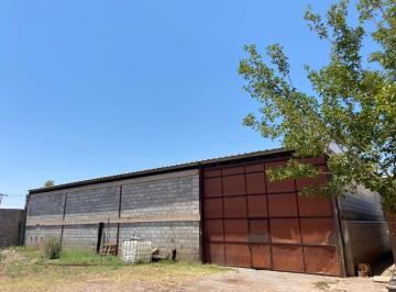 Terreno / Lote · 700m² · Terreno con Bodega en Venta