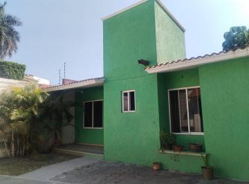 Casa · 90m² · 2 Recámaras · 2 Estacionamientos · Casa en Fraccionamiento en Poblado Acapatzingo Cuernavaca - Maz - 1839 - Fr