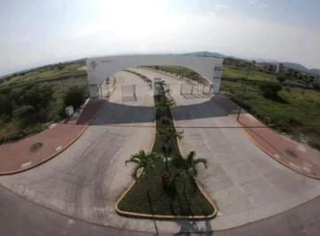 Terreno / Lote · 27783m² · Terreno en Venta en Santa Fe, Xochitepec, Morelos.