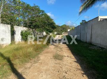 Terreno / Lote · 1980m² · Se Vende Terreno Amplio en La Zona Norte de Mérida, Cholul. - (4)