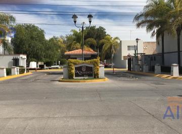 Casa · 184m² · 3 Recámaras · 2 Estacionamientos · Casa en Venta en La Querencia 304
