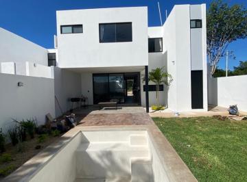 Casa · 215m² · 3 Recámaras · Casa en Preventa en Conkal, Arbelia