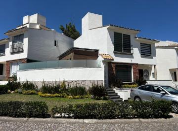 Fachada · Venta - Renta Casa en Fraccionamiento La Floresta