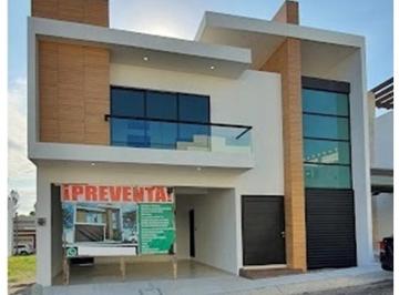 Casa de 3 habitaciones, Alvarado · Hermosa Casa en Venta - Lomas del Sol, Alvarado