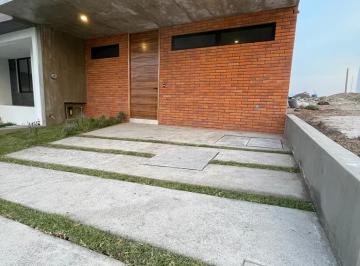 Fachada · Casa a La Venta en Sendero Montañes Fracc. Monte Verde, Tlajomulco