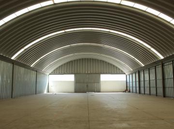 Bodega comercial · 850m² · 8 Estacionamientos · Bodega en Renta en San Juan del Rio Queretaro
