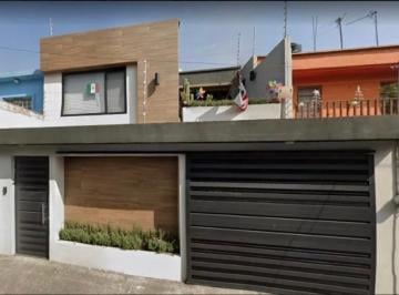 Casa de 4 habitaciones, Coyoacán · Hermosa Casa en Colonia Educación!