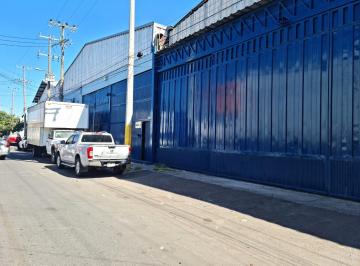 Nave industrial , Guadalajara · Bodega Renta Gobernador Curiel con Patio