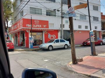 Oficina , Iztacalco · Rento Piso 1 y 2 en Esquina Cerca de Aeropuerto