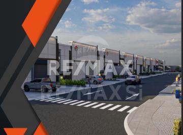 Bodega comercial · 350m² · Cbv Bodega Comercial Venta Santa Rosa Jauregui