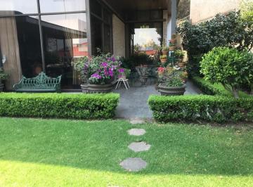 Casa · 547m² · 3 Recámaras · 3 Estacionamientos · Casa en Venta en Bosque de Arrayanes