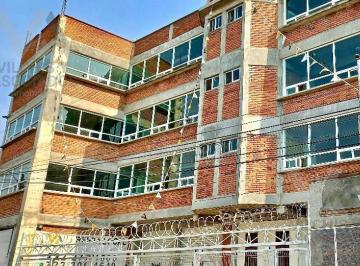 Edificio · 986m² · 21 Estacionamientos · Edificio en Renta en Metepec